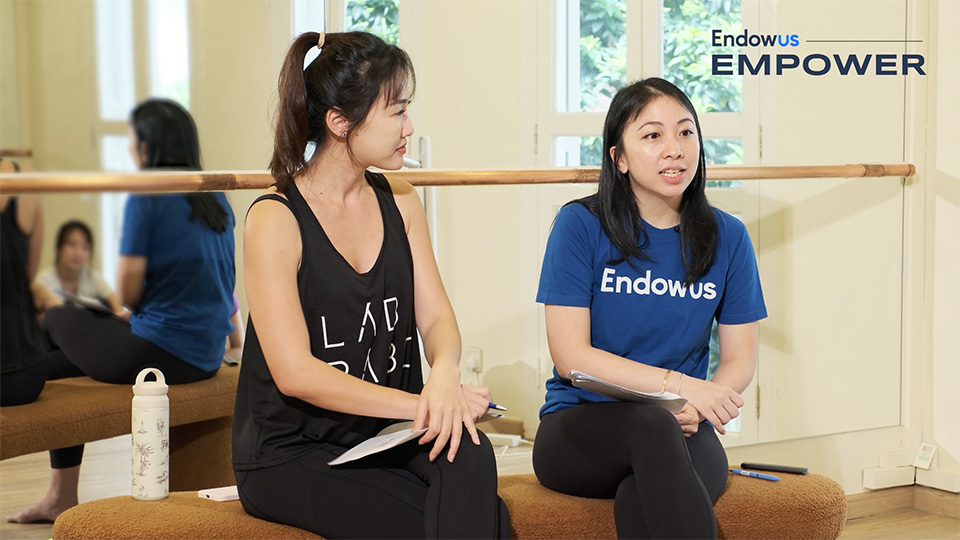Jasmine Chong, Founder of Lab Studios, and So Sin Ting, Chief Client Officer at Endowus, speaking at a financial literacy session as part of Endowus Empower